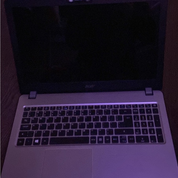 Acer laptop - Picture 7 of 8